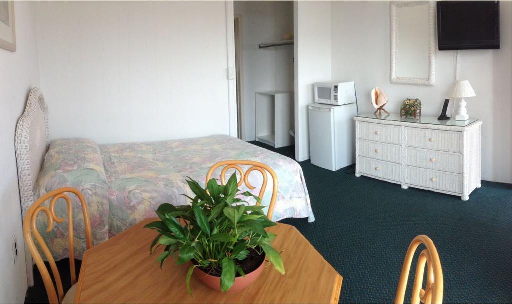 Gold Crest Motel ワイルドウッド・クレスト 部屋 写真