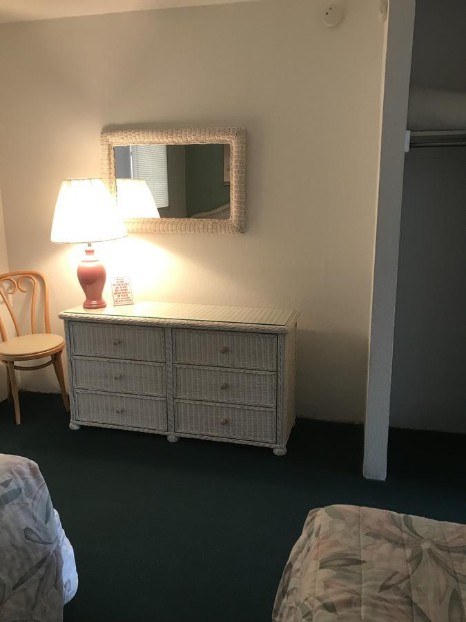 Gold Crest Motel ワイルドウッド・クレスト エクステリア 写真