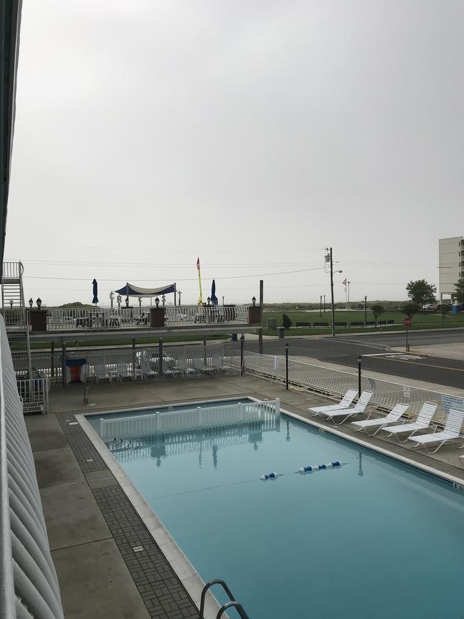 Gold Crest Motel ワイルドウッド・クレスト エクステリア 写真