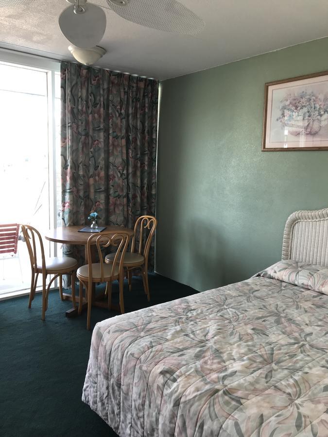 Gold Crest Motel ワイルドウッド・クレスト エクステリア 写真