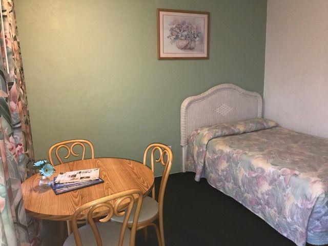 Gold Crest Motel ワイルドウッド・クレスト エクステリア 写真